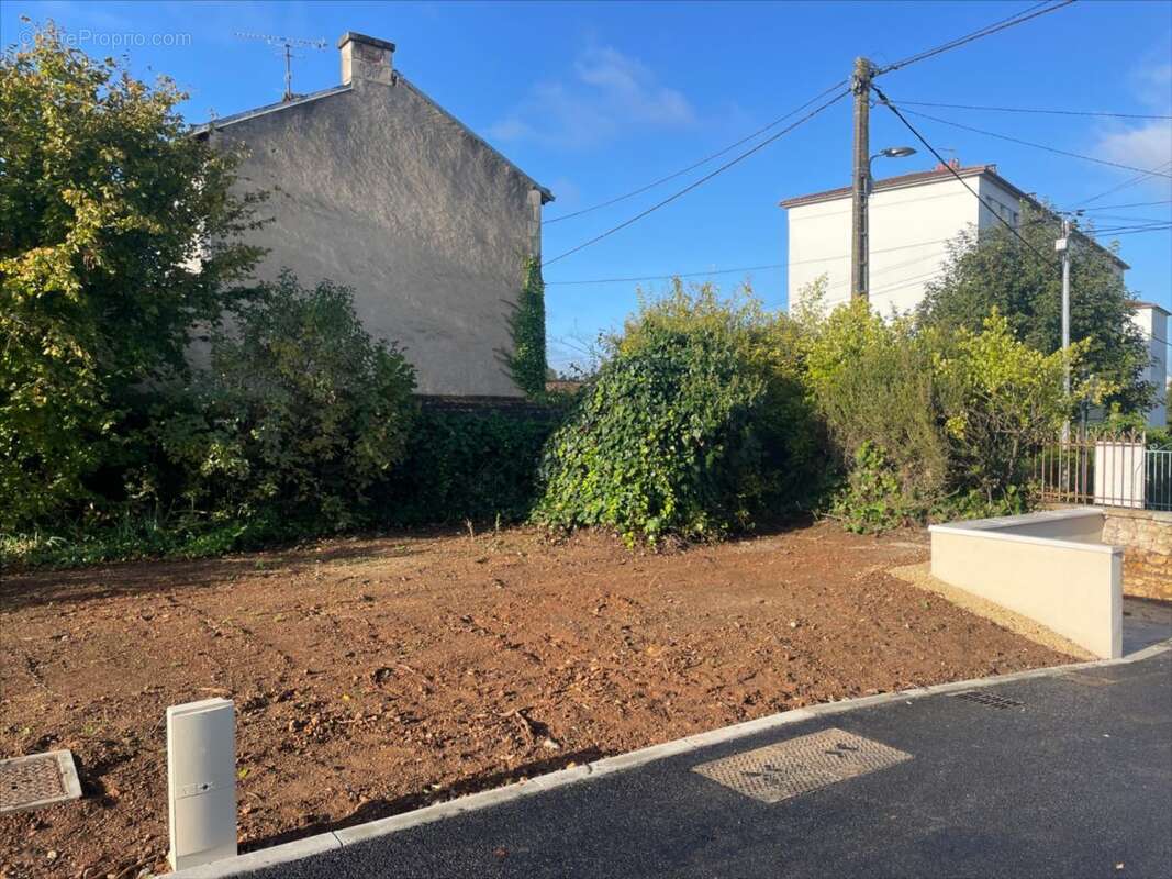 Terrain 216 m² à Buxerolles  - photo 10