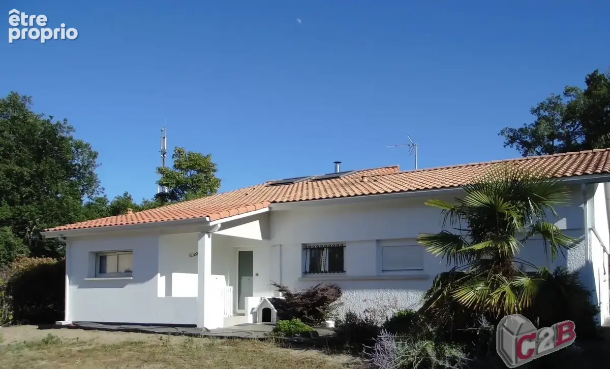 Maison 4 chambres de 168m2 à CESTAS - photo 1