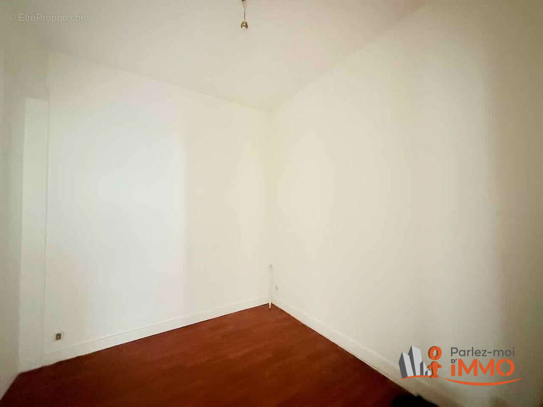 Appartement 80 m² à Saint-Etienne  - photo 7
