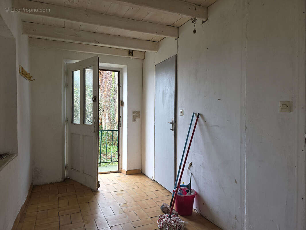 Maison à CHAMPAGNEUX