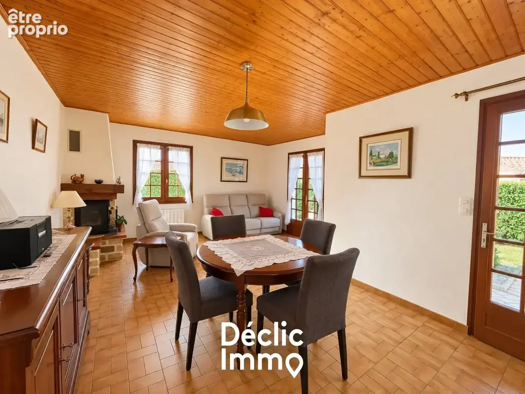 Maison à vendre à Angles  À 15 minutes des plages de La Tranche-sur-mer et de Longeville-sur-mer - photo 3