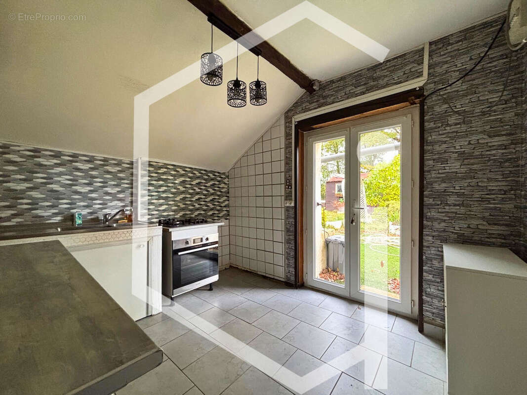 Maison à COSNE-COURS-SUR-LOIRE