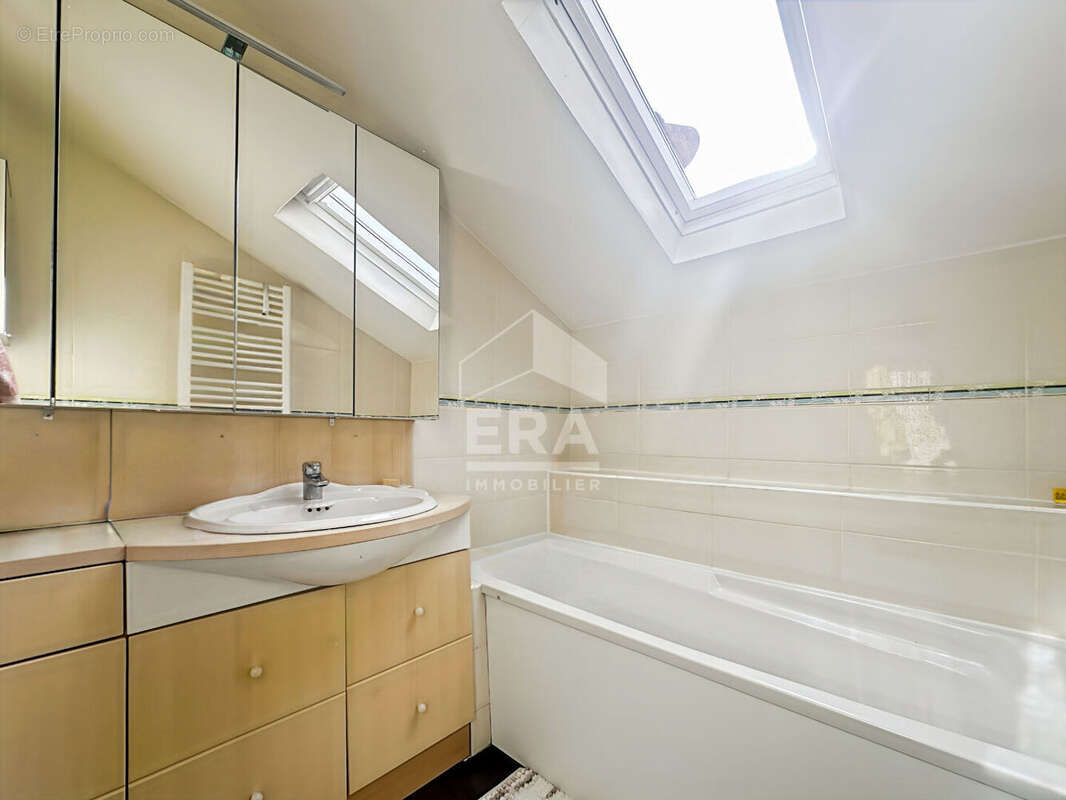 Maison à SAINT-FARGEAU-PONTHIERRY