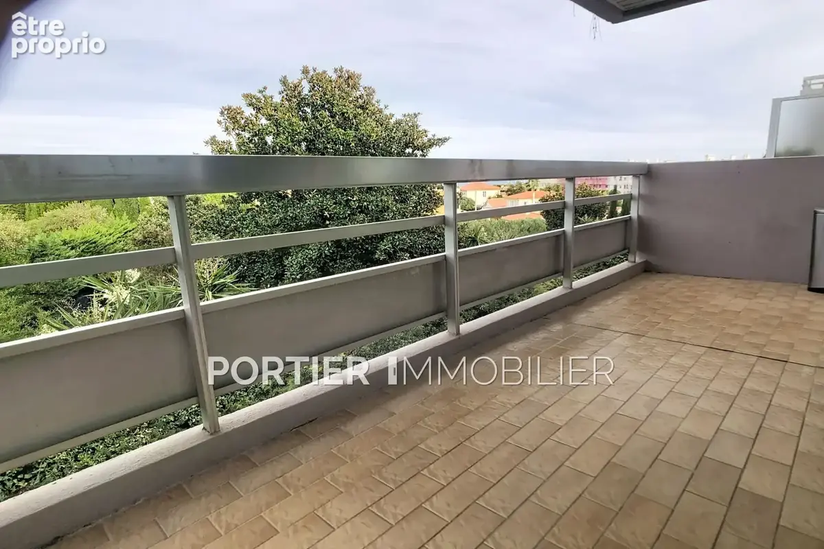 Appartement 1 pièce 30 m² à vendre à Antibes (06600) - photo 3