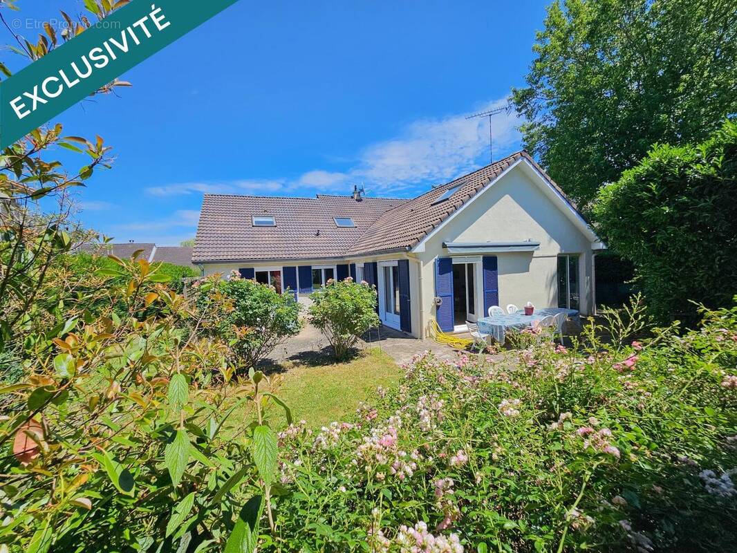 Photo 1 - Maison à BALLAINVILLIERS