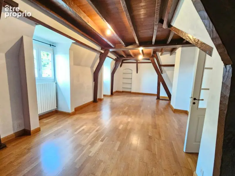 Maison de ville type 7, surface 245 m², garage privatif, sur un terrain 1012 m² - photo 12