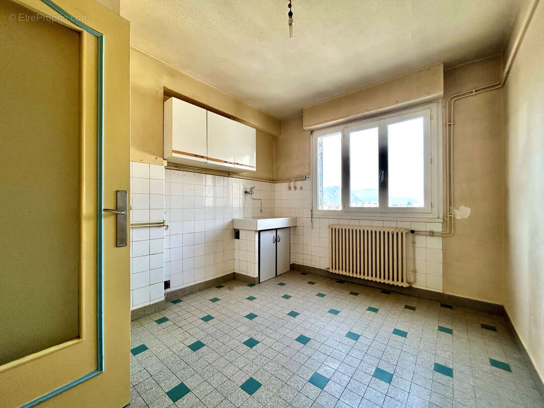 Appartement à SAINT-MARTIN-LE-VINOUX