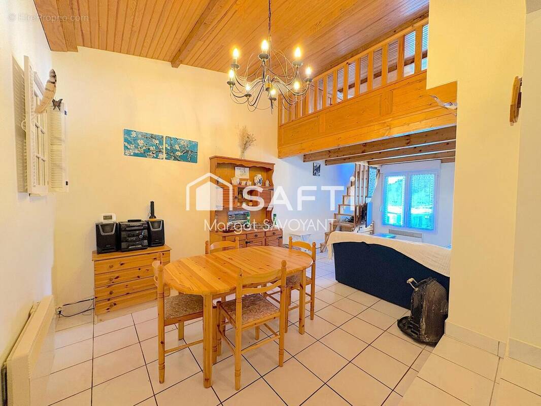 Photo 1 - Appartement à PRADES-D'AUBRAC