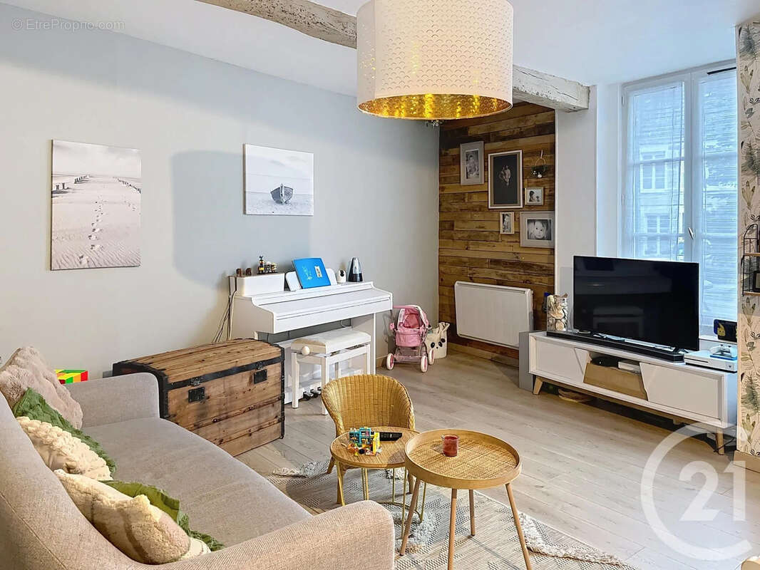 Maison à ORBAIS-L'ABBAYE