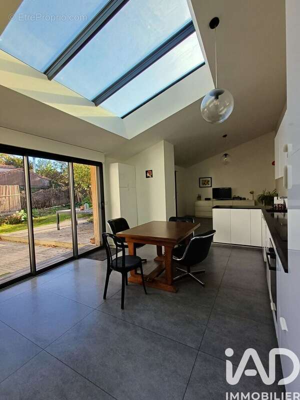 Photo 4 - Maison à BOUGUENAIS