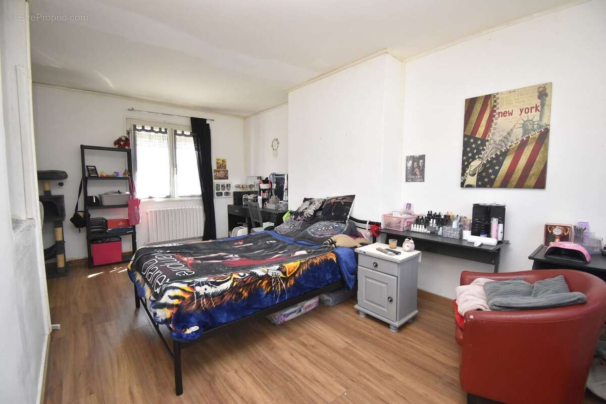 Maison 77 m² à Avesnes-Les-Aubert  - photo 6