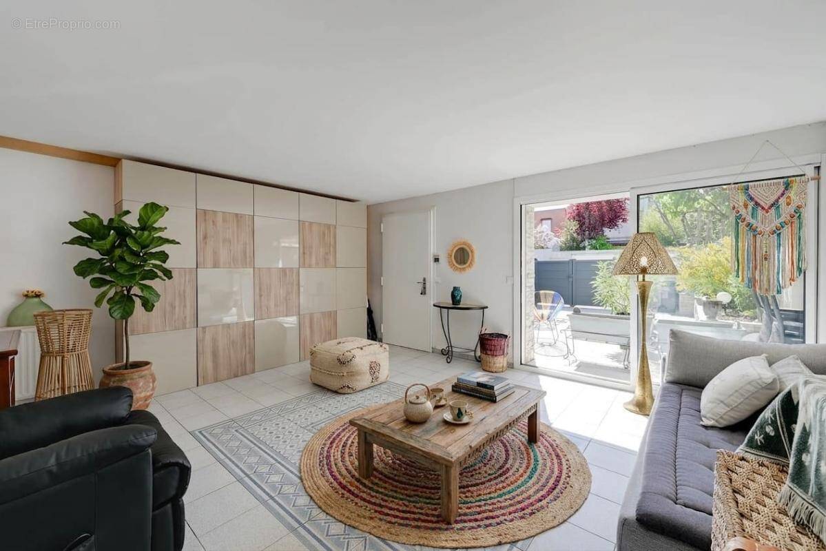 Maison à NANTERRE