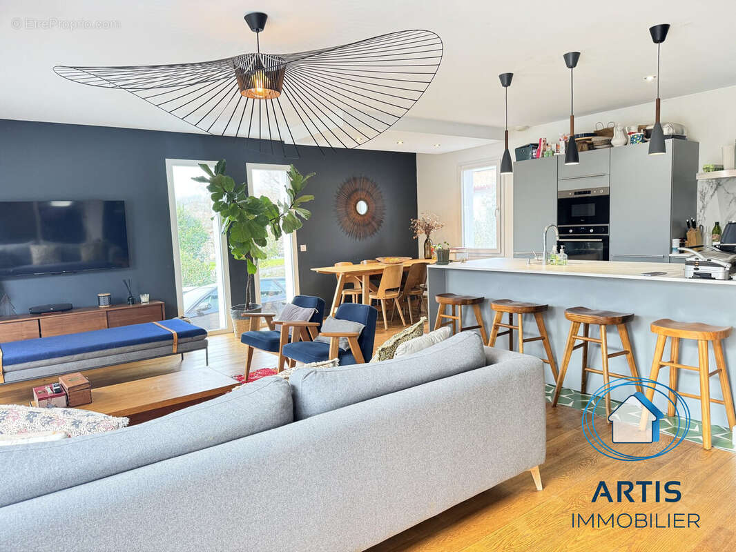 Maison 105 m² à Saint-Pee-Sur-Nivelle  - photo 9