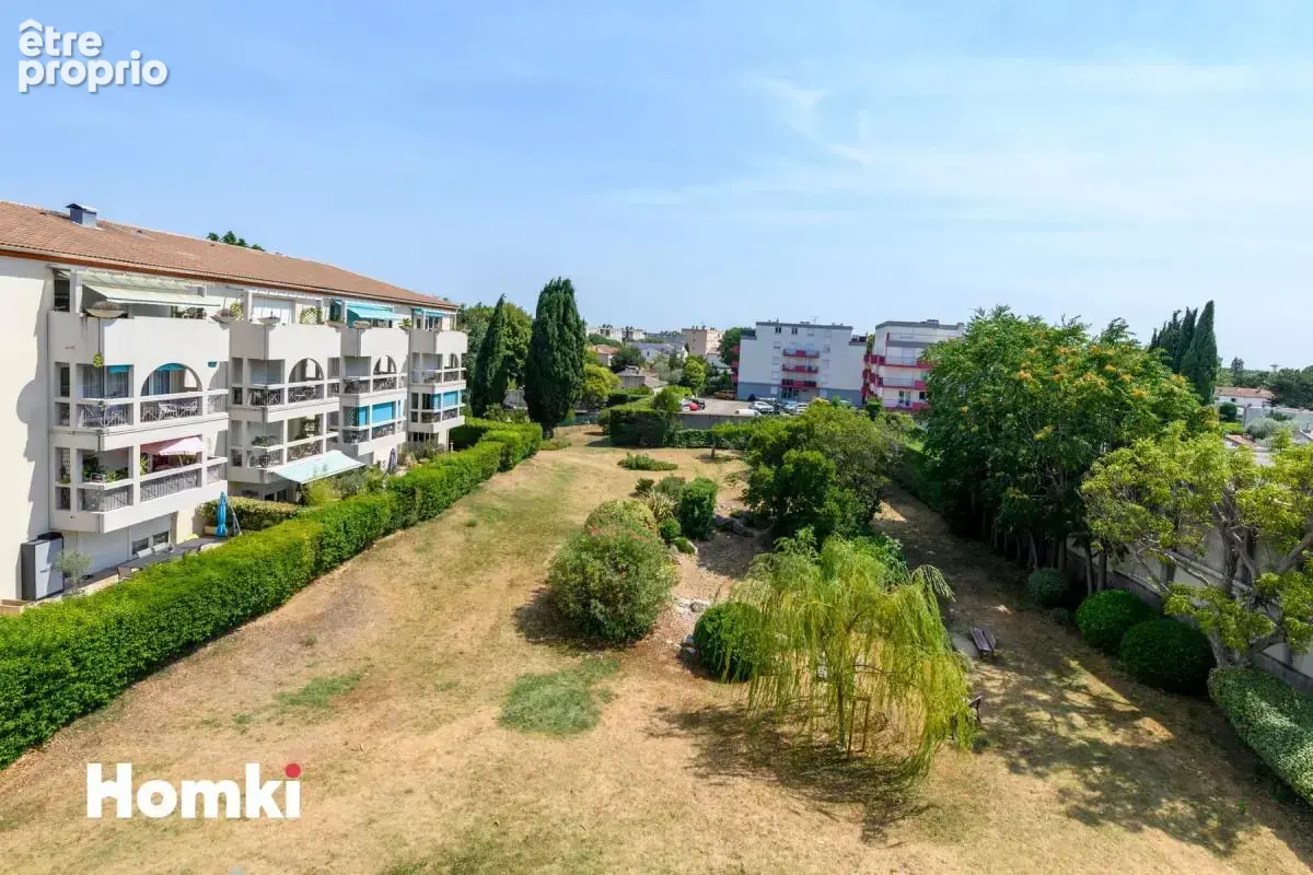 DPE C Appartement 3 pièces de 65 m² avec terrasse et garage à Nîmes Capouchiné - photo 3