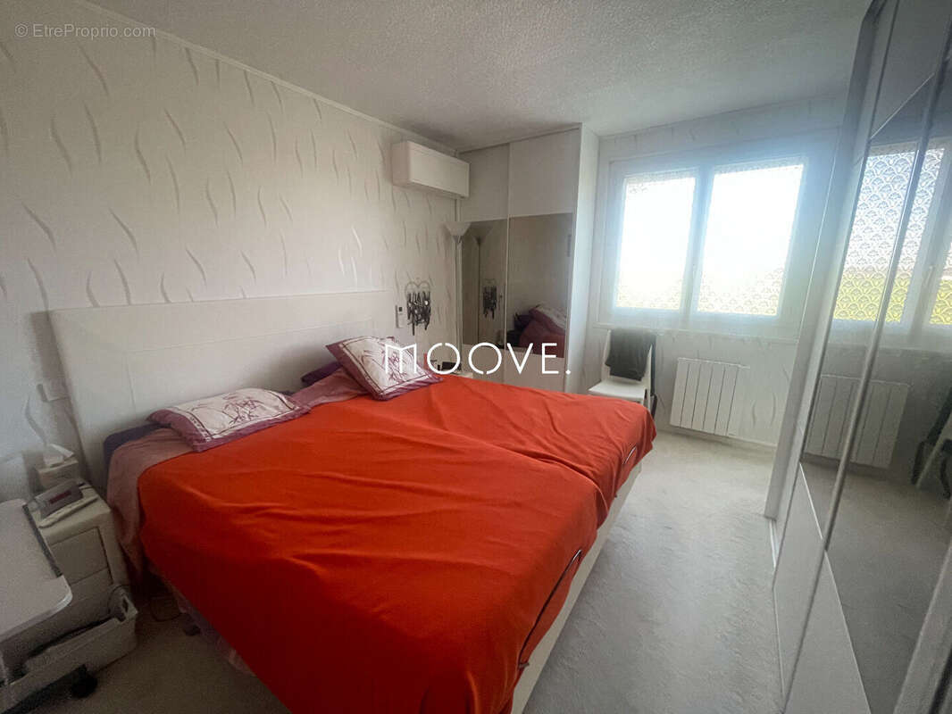 Maison à SAINT-PIERRE-DE-VARENGEVILLE