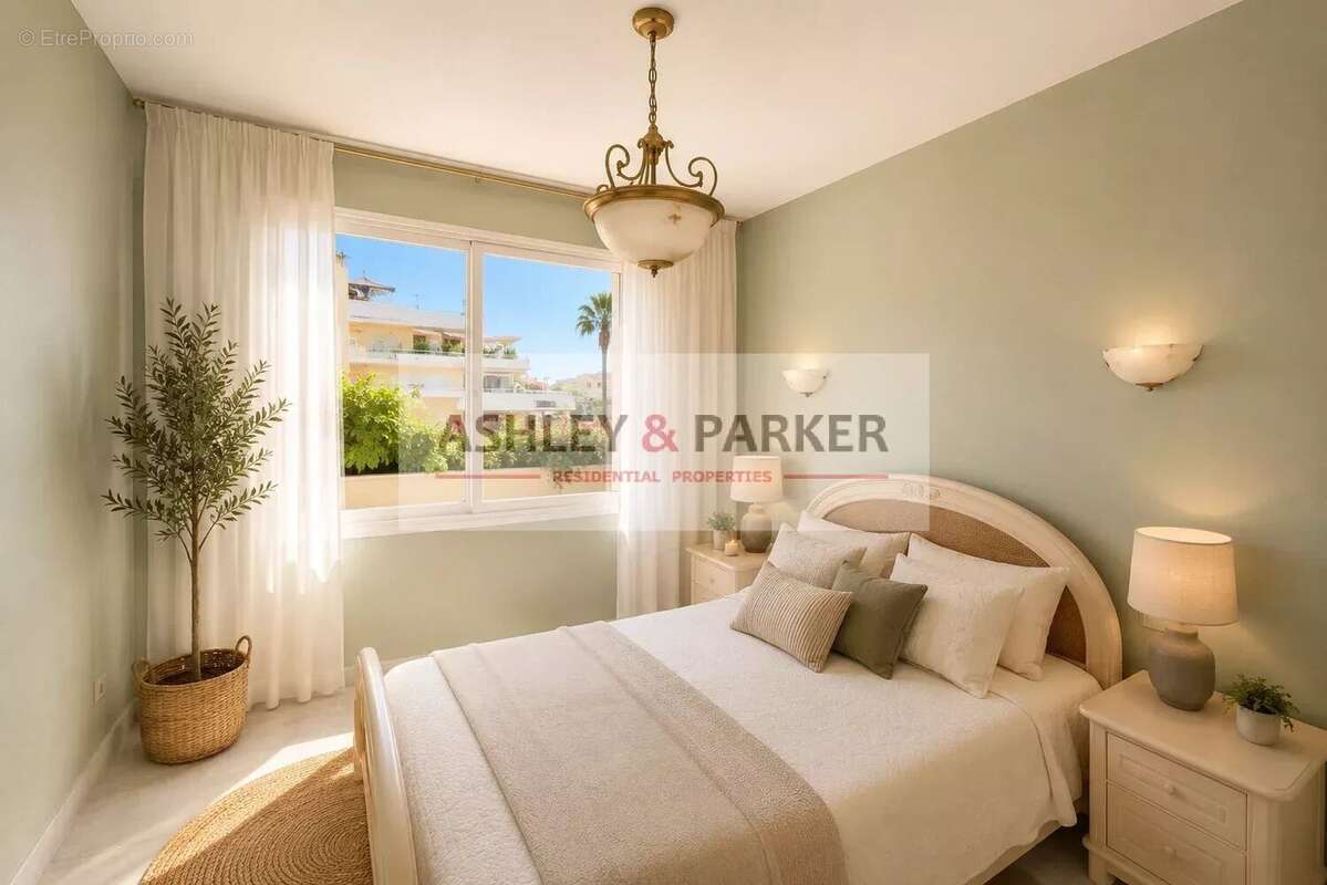 Appartement à SAINT-LAURENT-DU-VAR