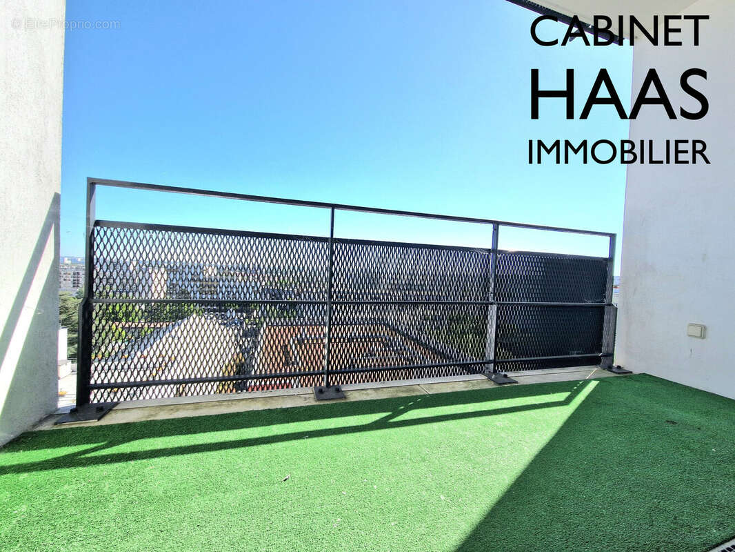 Balcon - Appartement à VITRY-SUR-SEINE
