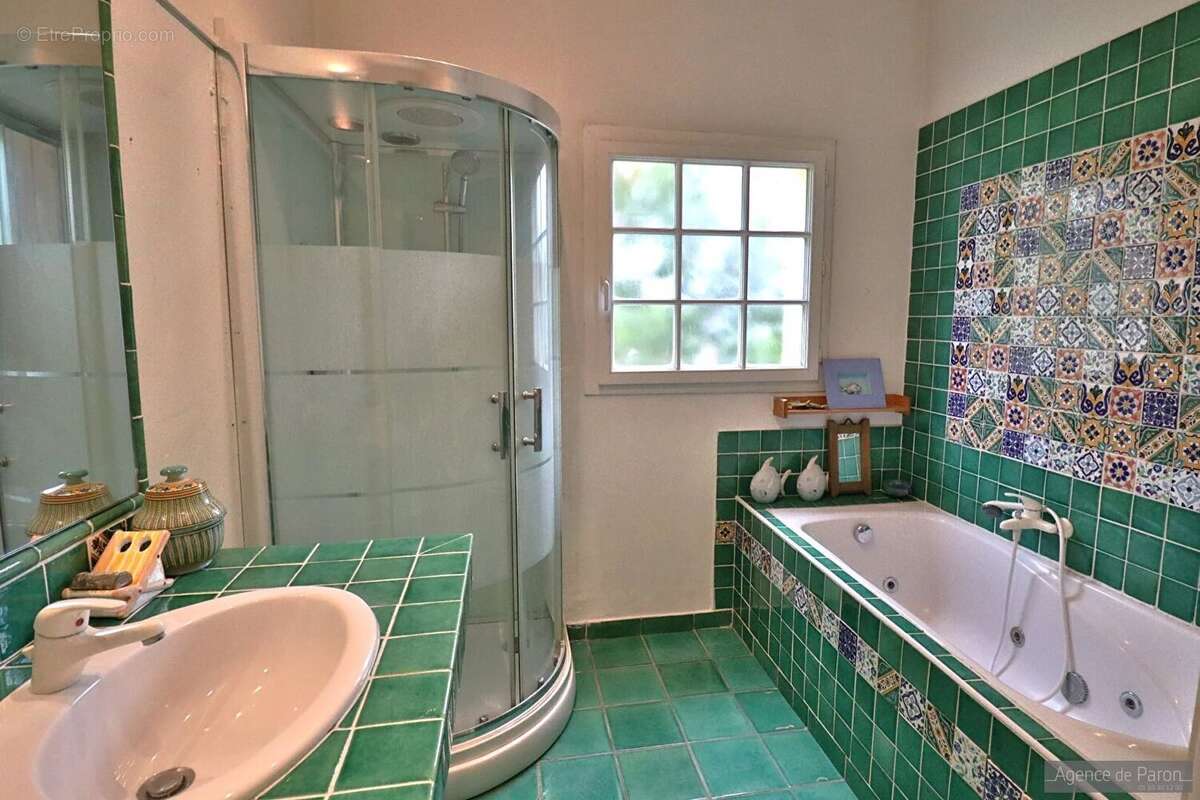 Maison à VERRIERES-LE-BUISSON