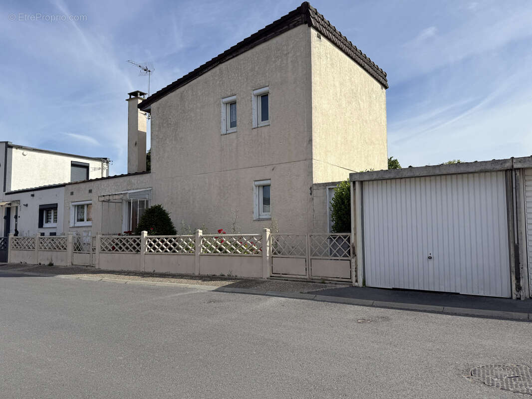 Bétheny type 6 avec garage - photo 5