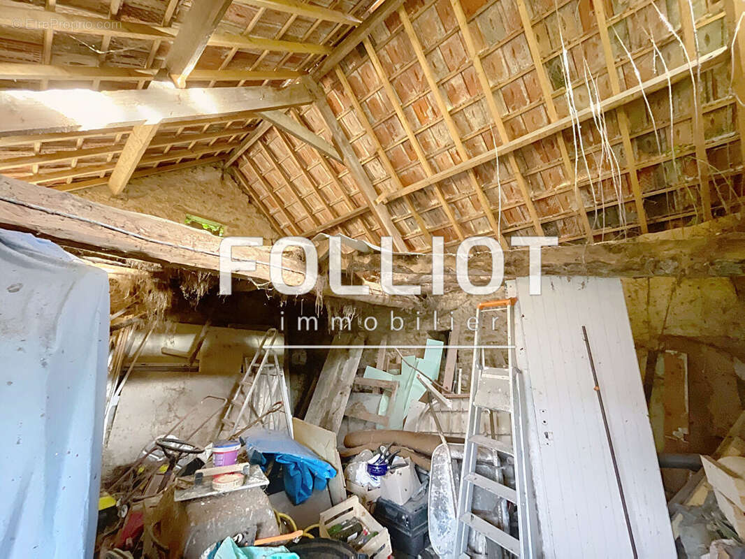 Maison à PICAUVILLE