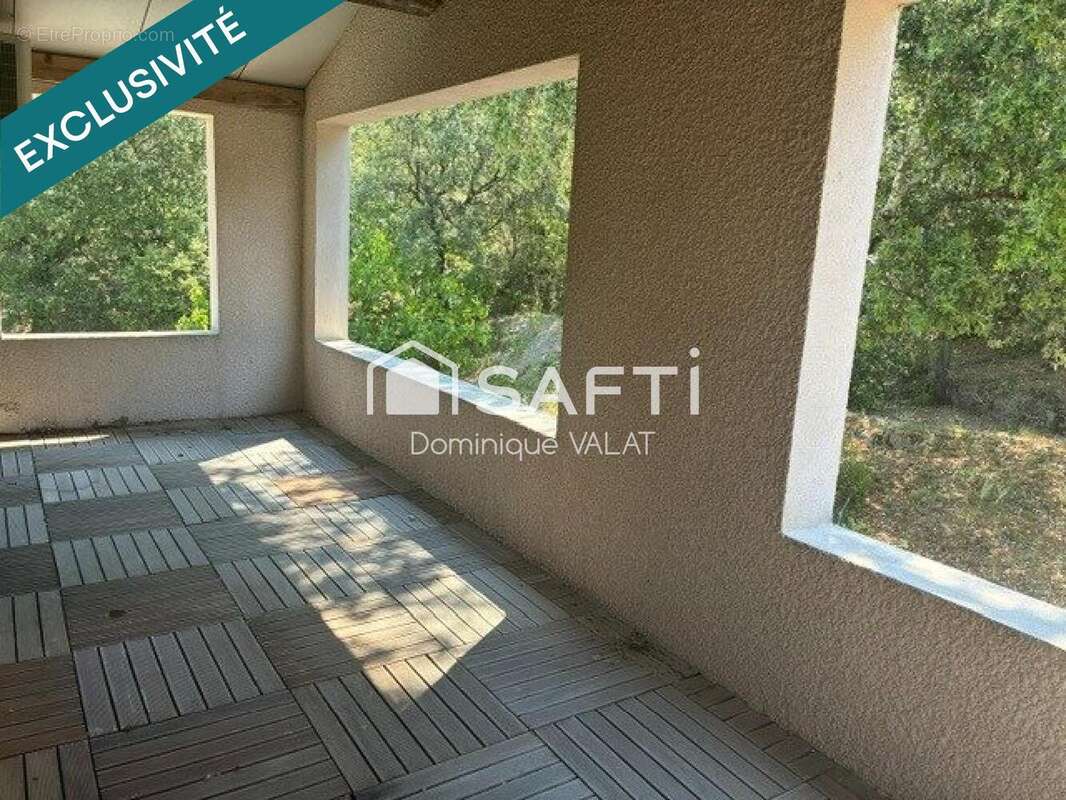 Maison 217 m² à Saint-Sebastien-D'aigrefeuille  - photo 8