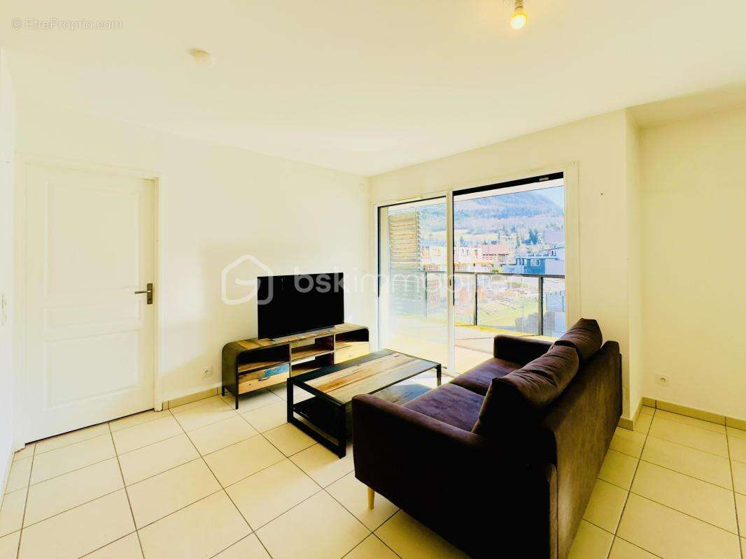 Appartement à SAINT-PIERRE-EN-FAUCIGNY