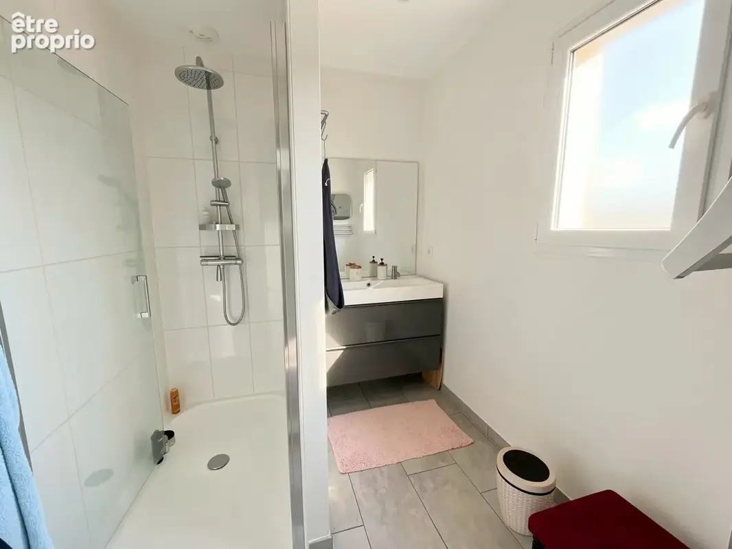 Maison T4 haut de gamme avec piscine, suite parentale et jardin paysagé   Longages - photo 9