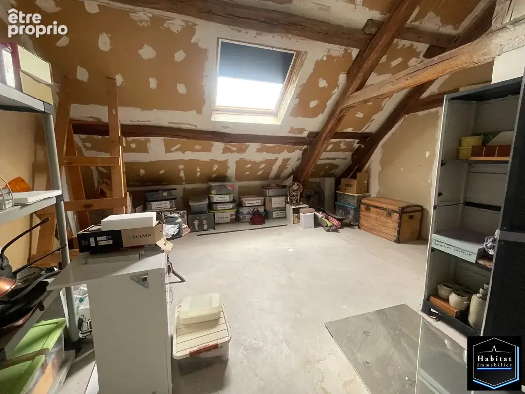 Maison de ville pleine de charme avec jardin, cave et grand atelier - photo 9