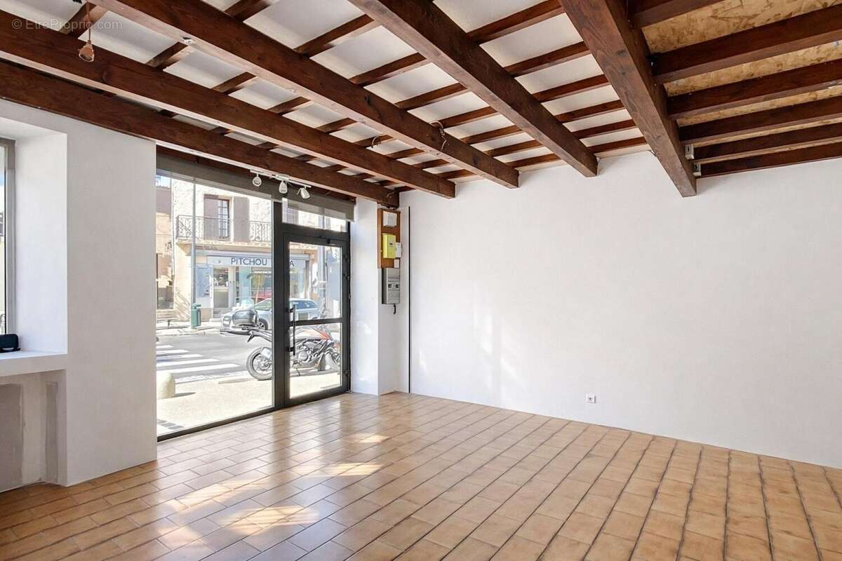 Photo 2 - Maison à ROUJAN