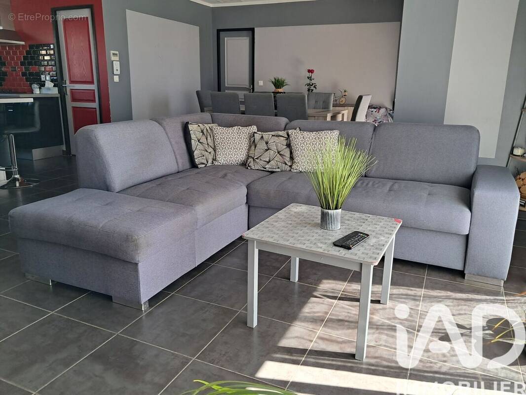 Photo 1 - Maison à LEZIGNAN-CORBIERES