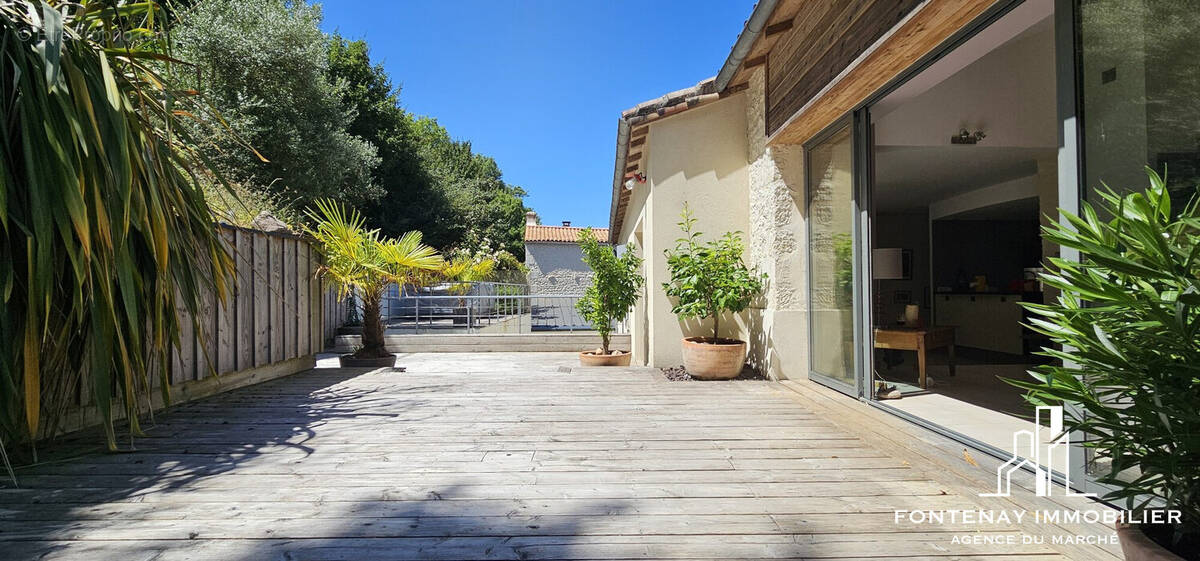 Maison à SANSAIS