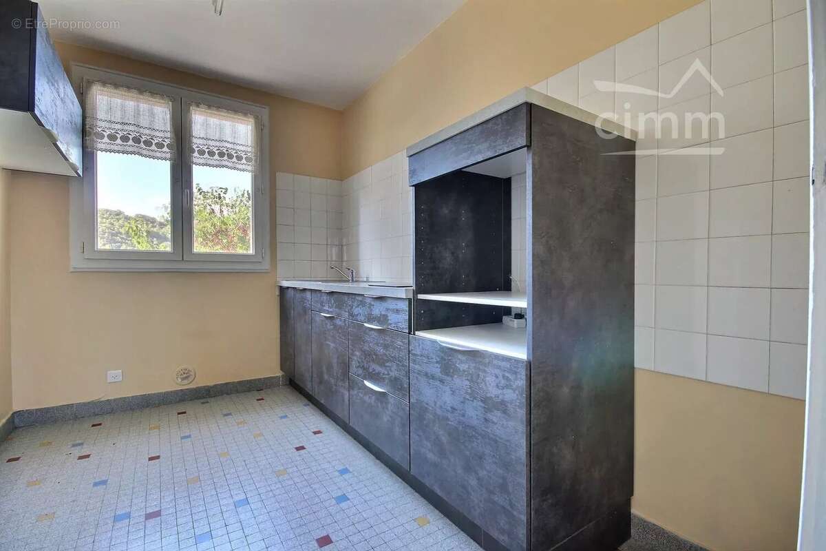 Appartement à LE TEIL
