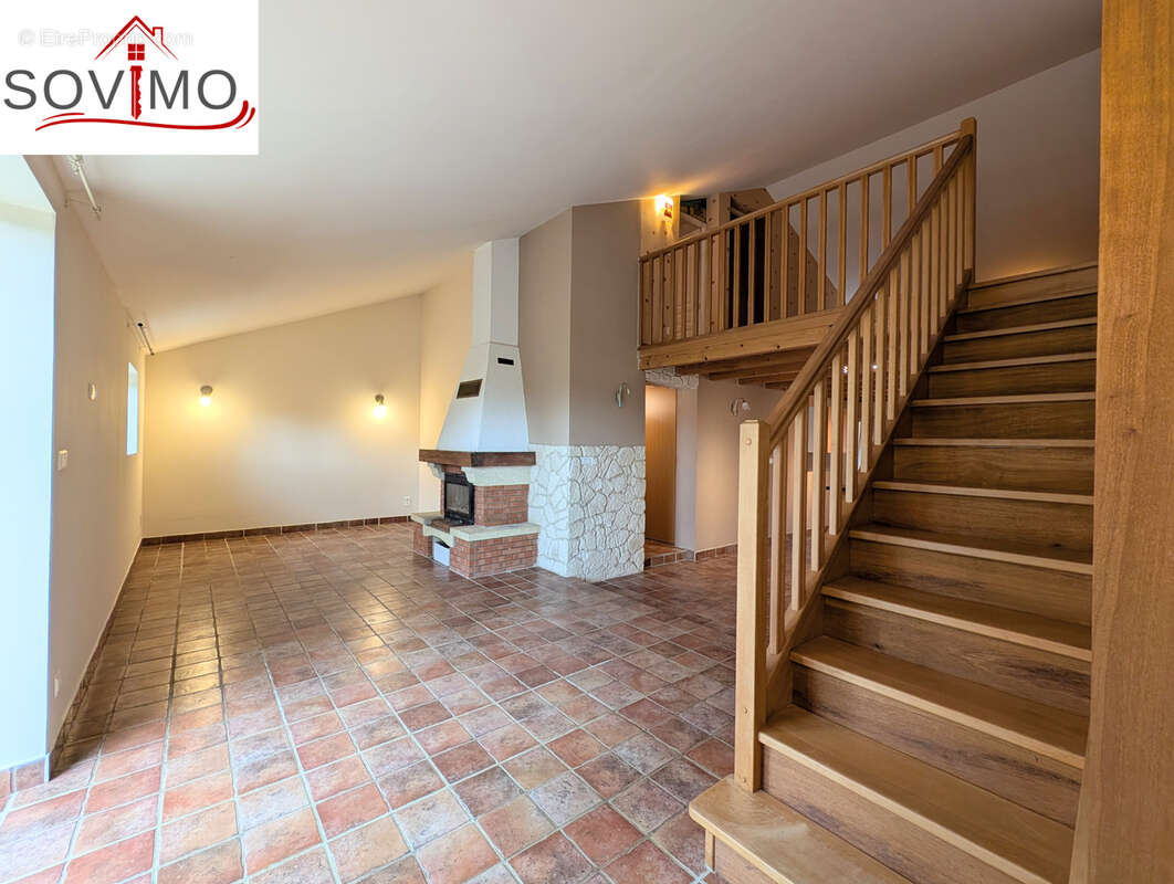 Maison à AVAILLES-LIMOUZINE