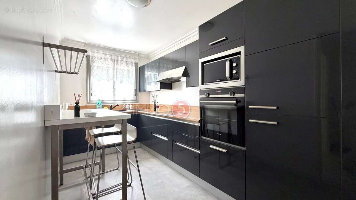Appartement à LE RAINCY