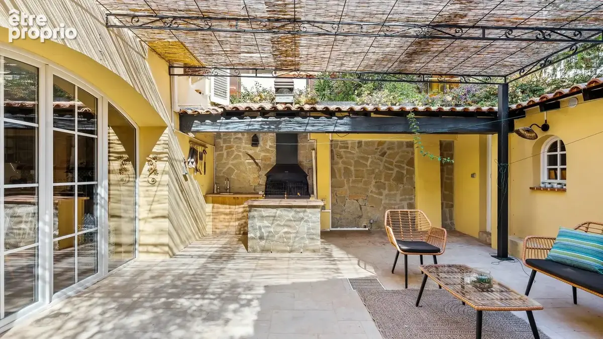 Rare à juan-les-pins – maison indépendante avec piscine à 300 mètres de la mer - photo 32