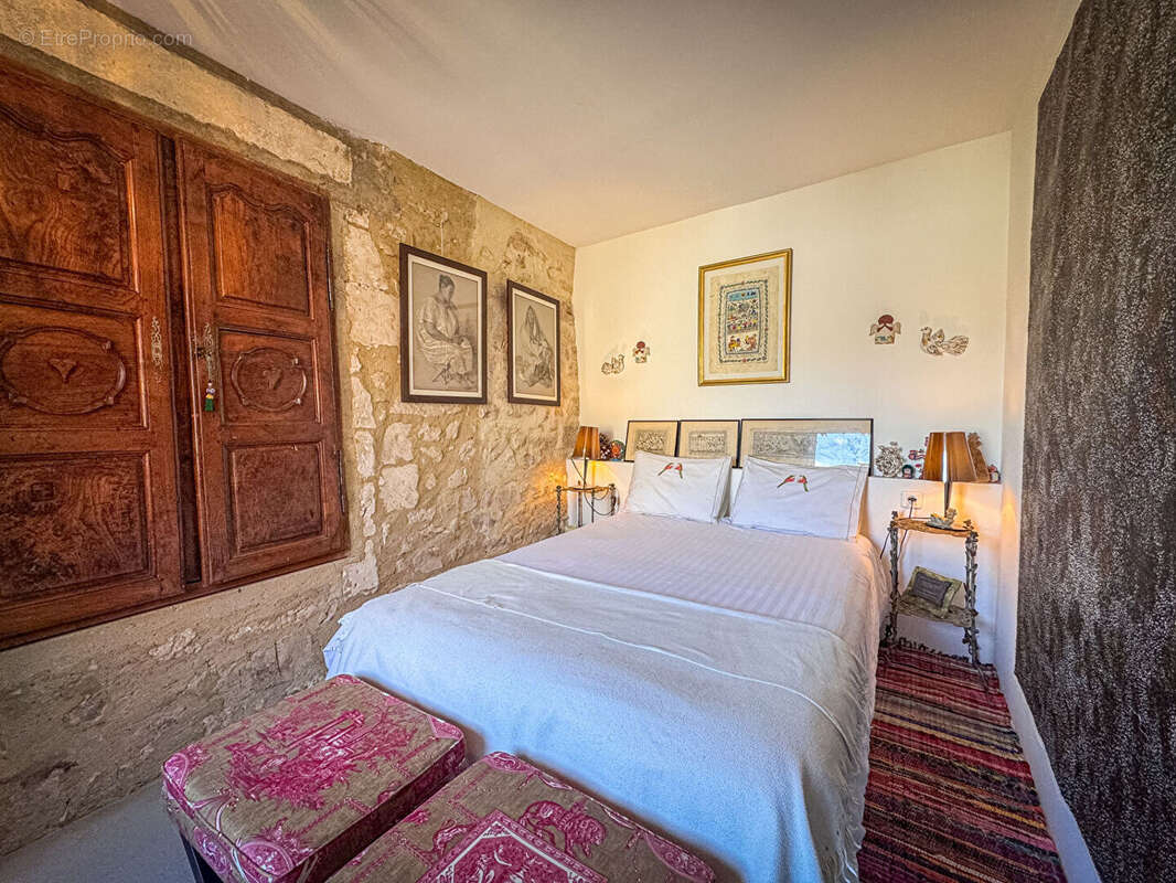 Maison à PUJAUT
