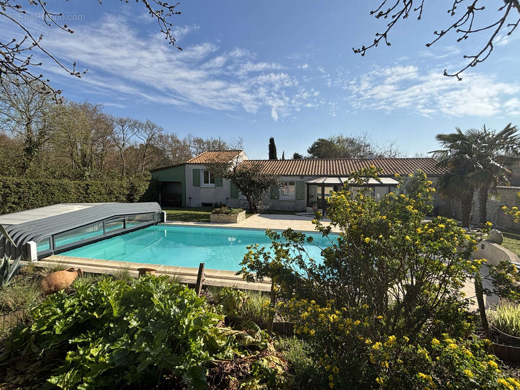 Maison à NIEUL-SUR-MER