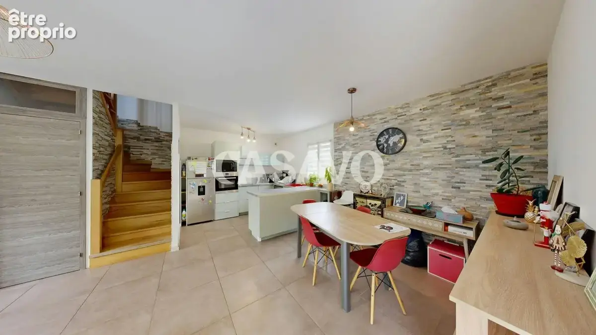 Vente Maison 4 pièces de 75m² - 13112 La Destrousse - photo 4
