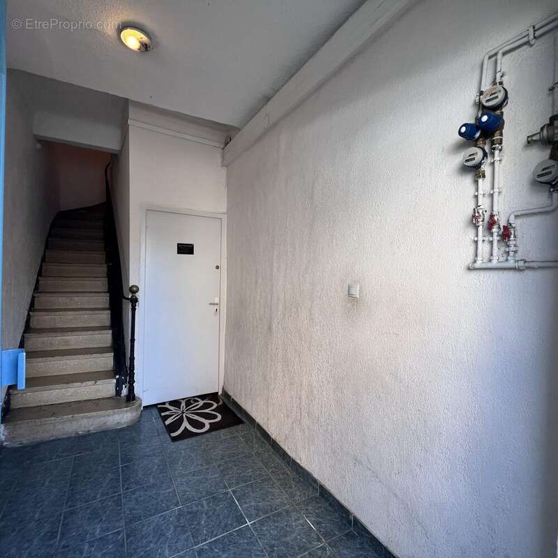 Appartement à MARSEILLE-13E