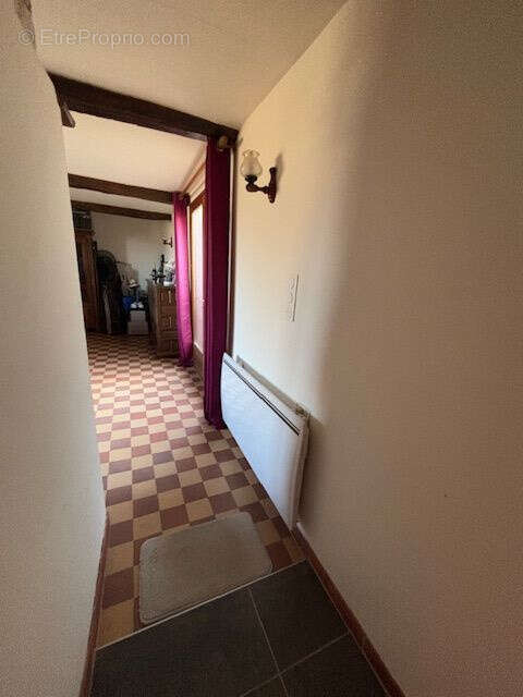Maison à WOIGNARUE