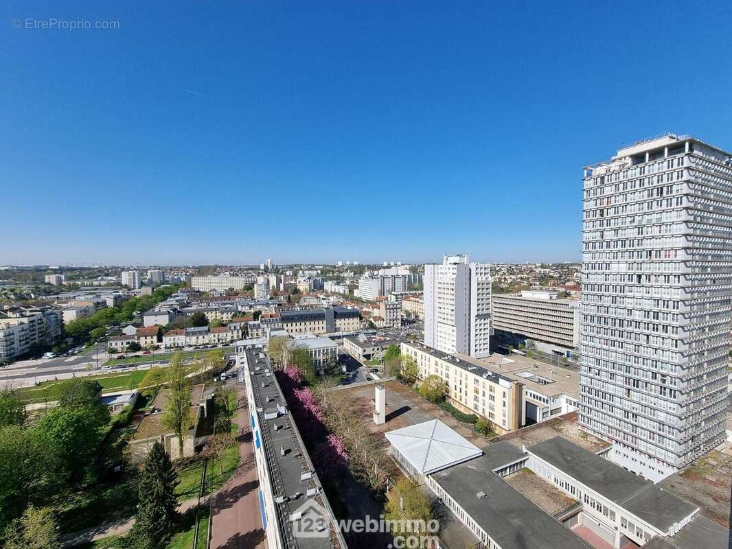 Appartement à CHOISY-LE-ROI