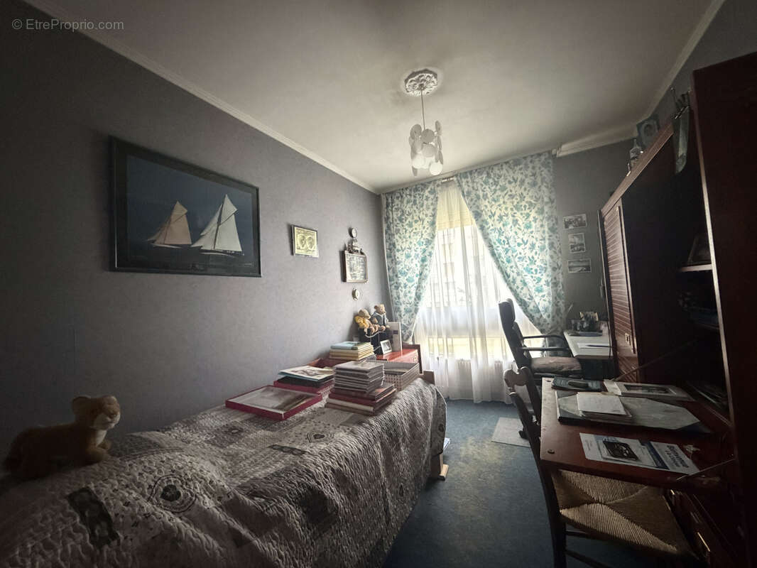 Appartement à HOUILLES