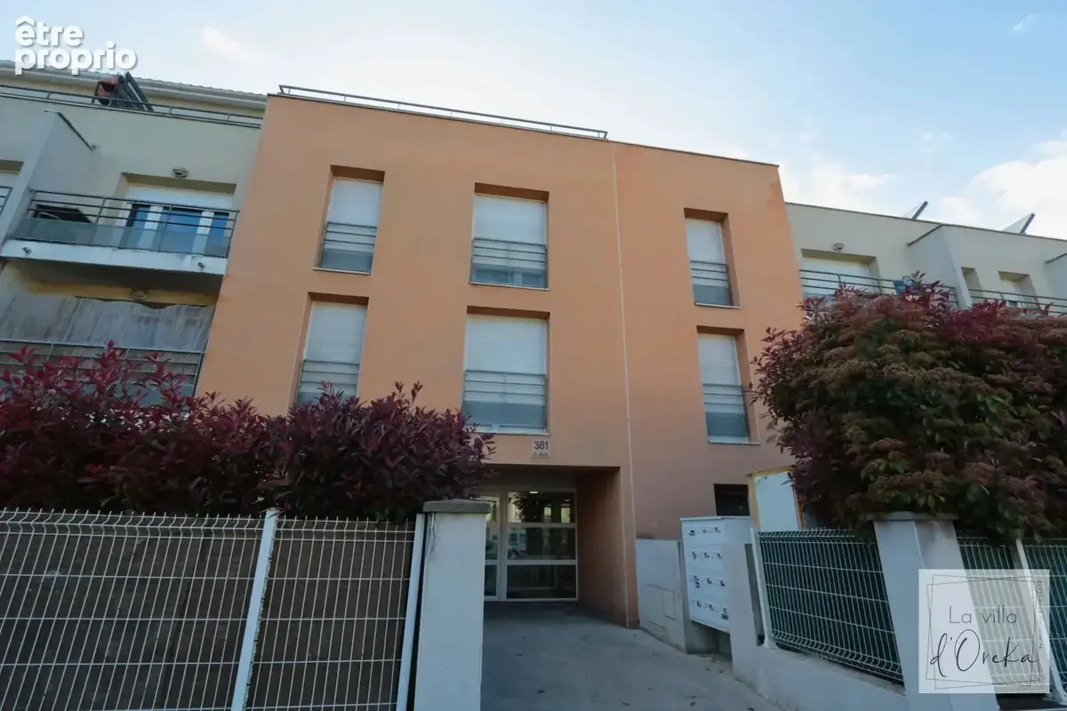 Bel Appartement T3 de 65m2 avec terrasse vue dégagée et 2 pl. parking - photo 11