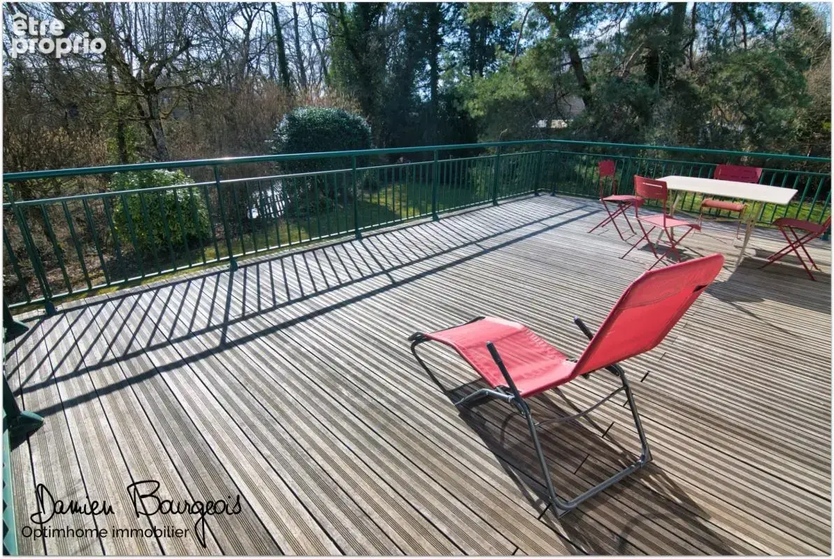 Propriété de caractère sur parcelle arborée de 2006 m² – Saint-Genis-Pouilly - photo 10