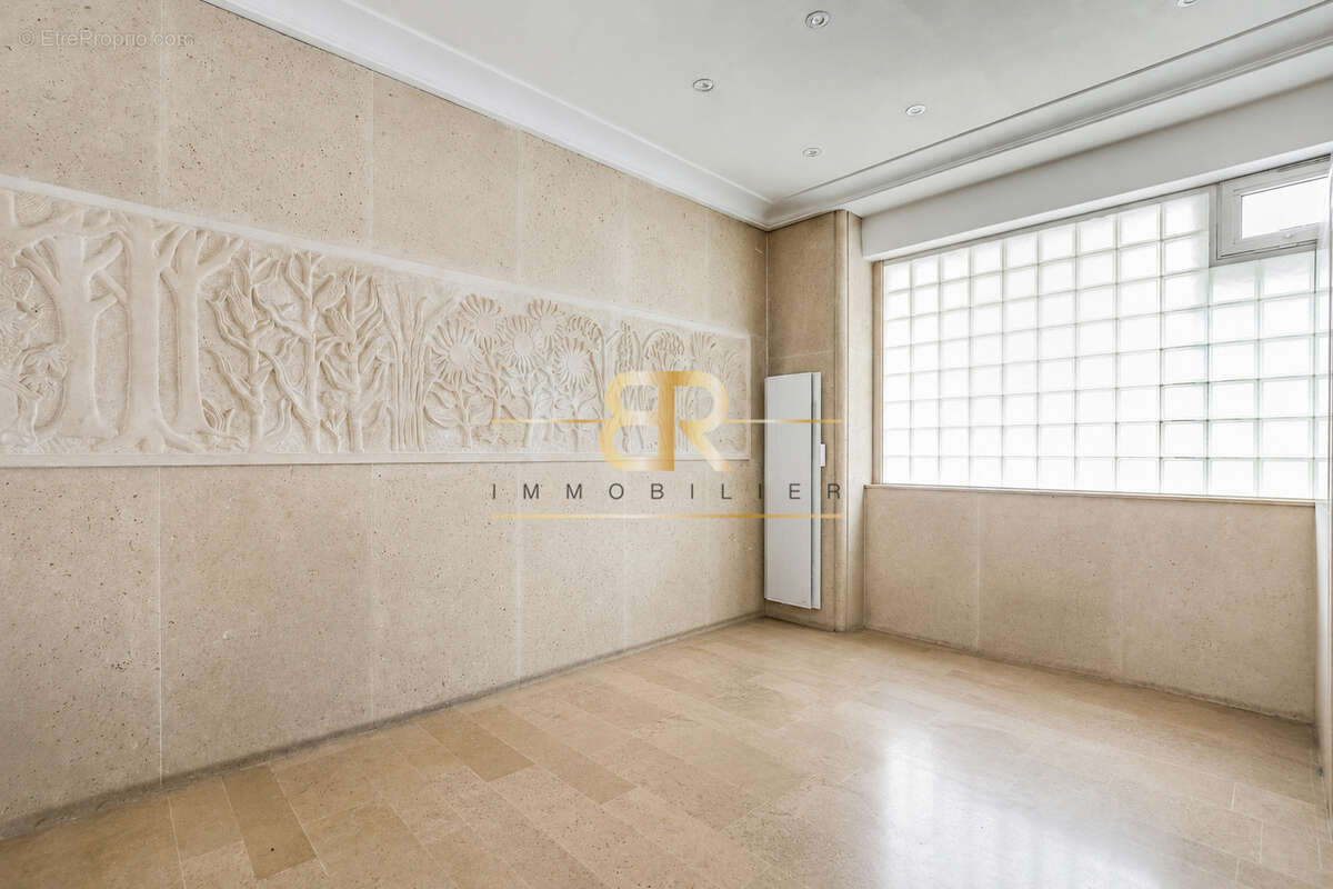 Loft atypique / village faidherbe / usage mixte / très calme - photo 4