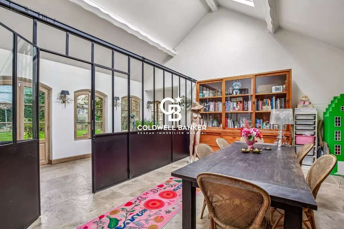 Maison à FEUCHEROLLES