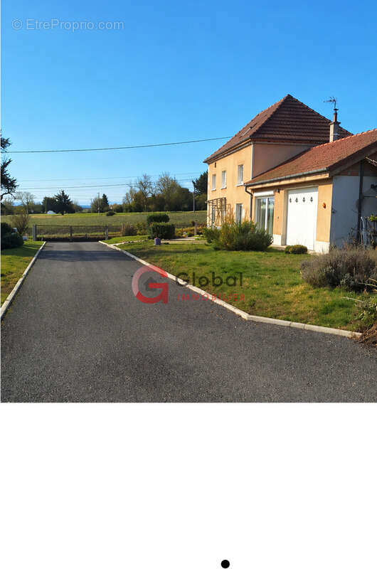 Maison à EFFIAT