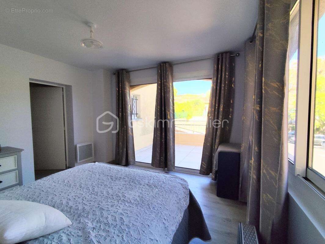 Appartement à LORGUES
