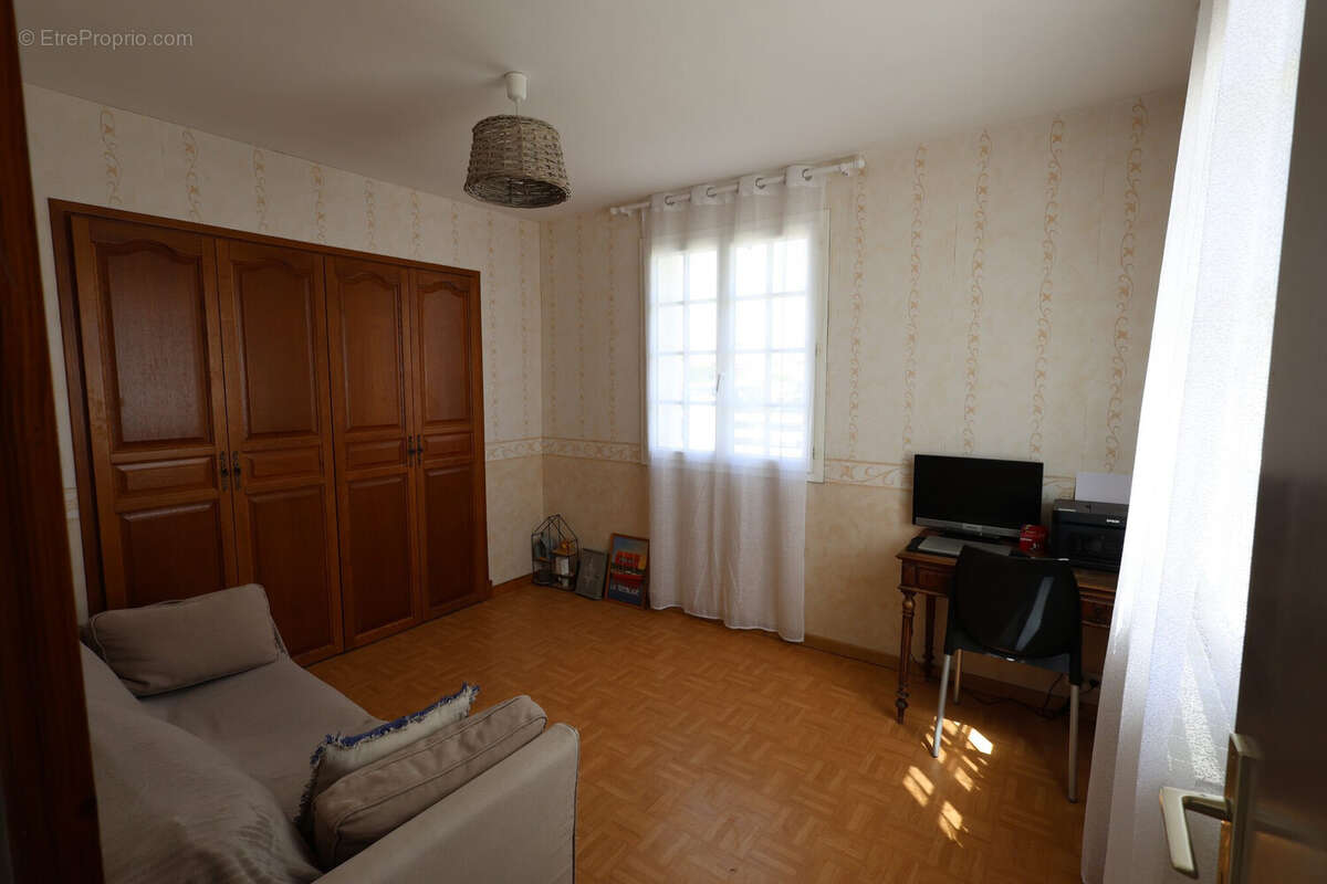 Maison 125 m² à Rochefort  - photo 9
