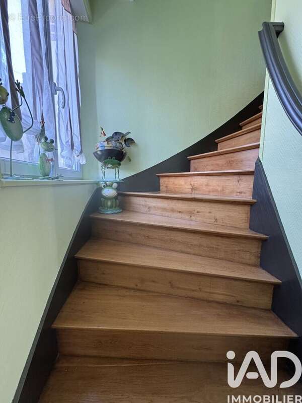 Maison 68 m² à Le Gault-Saint-Denis  - photo 6